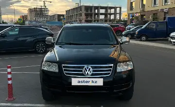 Volkswagen Touareg 2004 года за 5 030 000 тг. в Астана фото 4