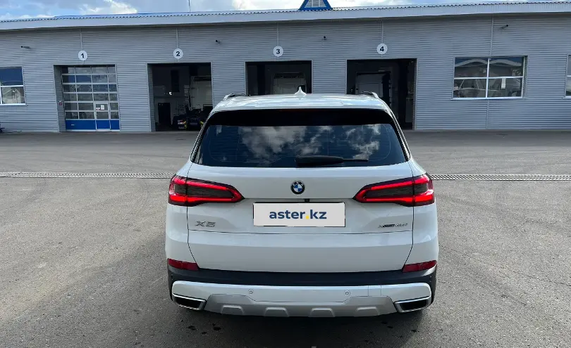 BMW X5 2019 года за 25 000 000 тг. в Западно-Казахстанская область фото 3