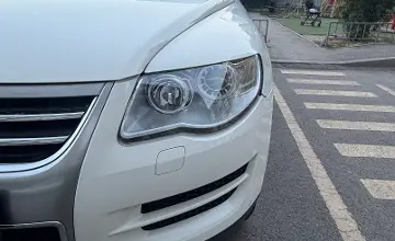 Volkswagen Touareg 2008 года за 5 300 000 тг. в Алматы фото 2