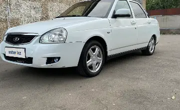 LADA (ВАЗ) Priora 2011 года за 1 800 000 тг. в Алматы фото 2