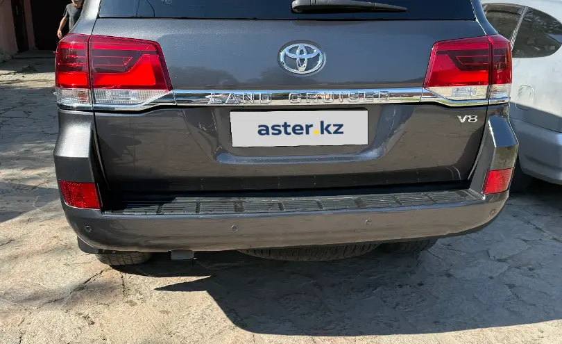 Toyota Land Cruiser 2016 года за 32 000 000 тг. в Петропавловск фото 4