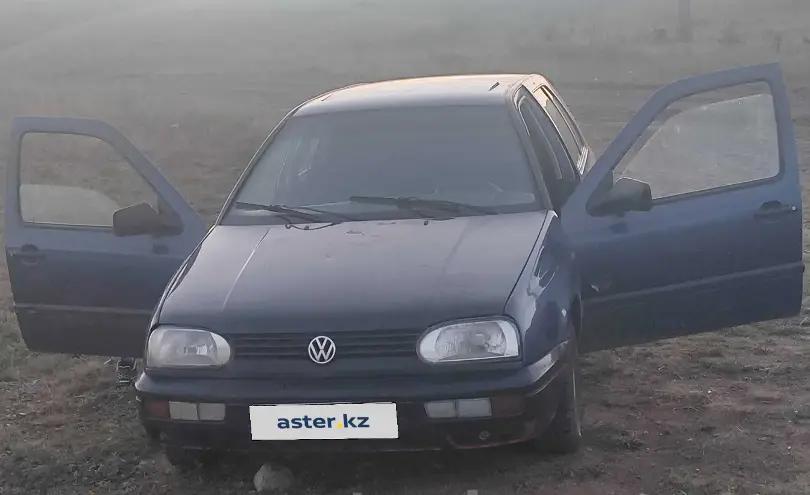 Volkswagen Golf 1994 года за 550 000 тг. в Акмолинская область фото 2