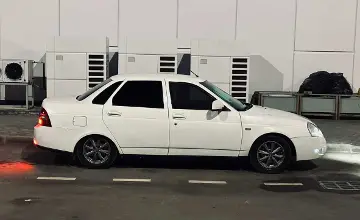 LADA (ВАЗ) Priora 2014 года за 2 400 000 тг. в Алматы фото 4