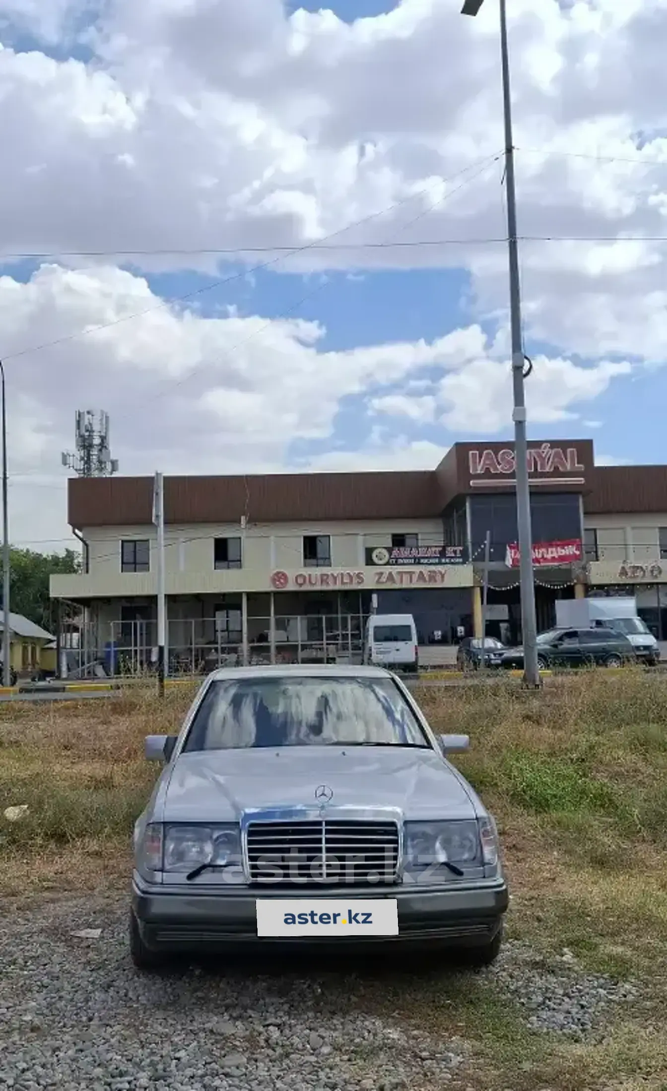 Mercedes-Benz E-Класс 1992 года за 1 320 000 тг. в Шымкент фото 1