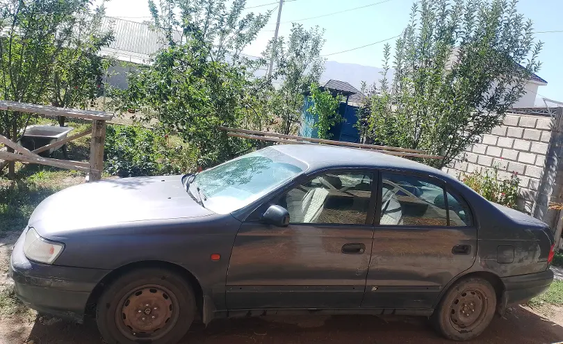 Toyota Carina E 1995 года за 950 000 тг. в Алматы фото 4