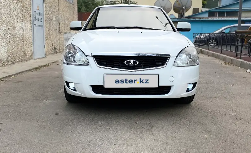 LADA (ВАЗ) Priora 2011 года за 1 800 000 тг. в Алматы фото 3