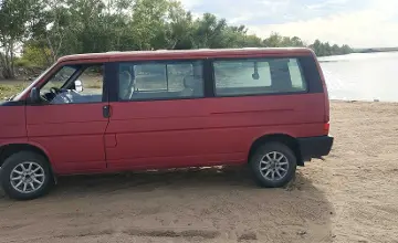 Volkswagen Caravelle 1994 года за 2 800 000 тг. в Караганда
