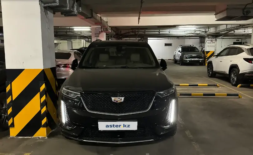 Cadillac XT6 2022 года за 26 000 000 тг. в Алматы