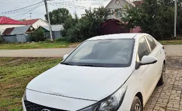 Hyundai Accent 2022 года за 6 130 000 тг. в Уральск фото 1