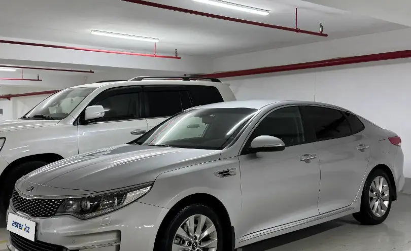 Kia Optima 2018 года за 8 700 000 тг. в Астана