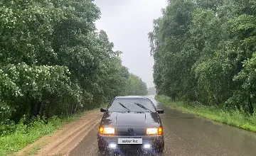 Volkswagen Passat 1993 года за 850 000 тг. в Астана фото 2