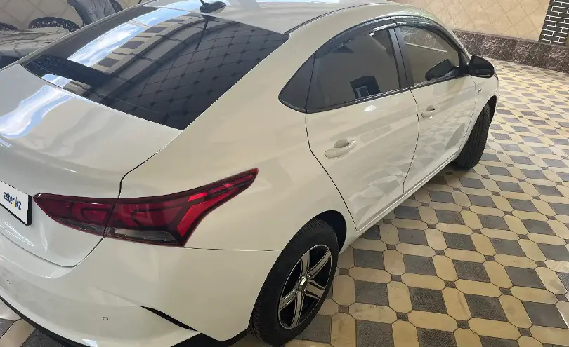 Hyundai Accent 2020 года за 7 800 000 тг. в Шымкент фото 3