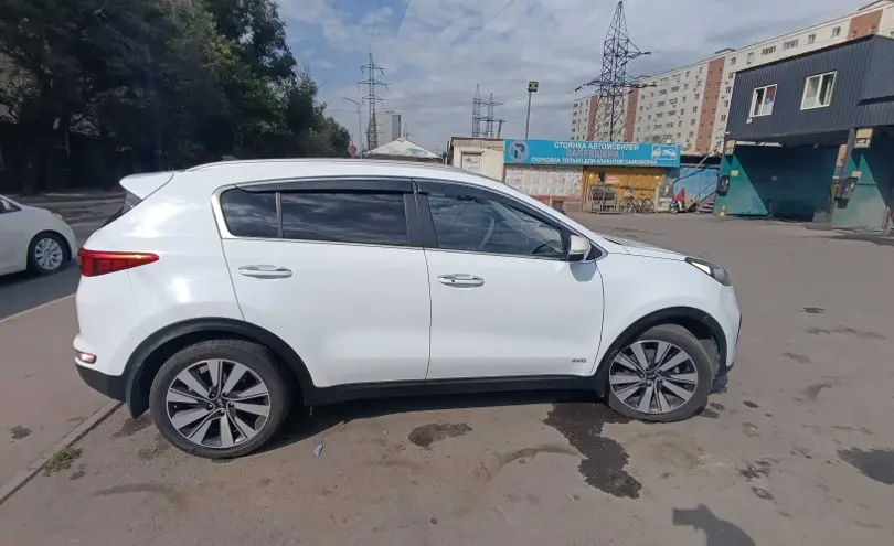 Kia Sportage 2018 года за 9 600 000 тг. в Алматы фото 4