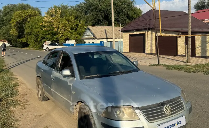 Volkswagen Passat 2002 года за 800 000 тг. в Уральск