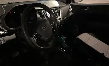Hyundai Solaris 2019 года за 5 450 000 тг. в Актау фото 4