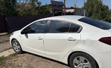 Kia Cerato 2018 года за 6 800 000 тг. в Алматы фото 4