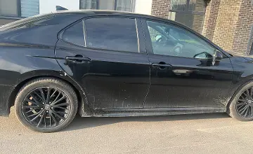 Toyota Camry 2021 года за 10 000 000 тг. в Астана фото 2