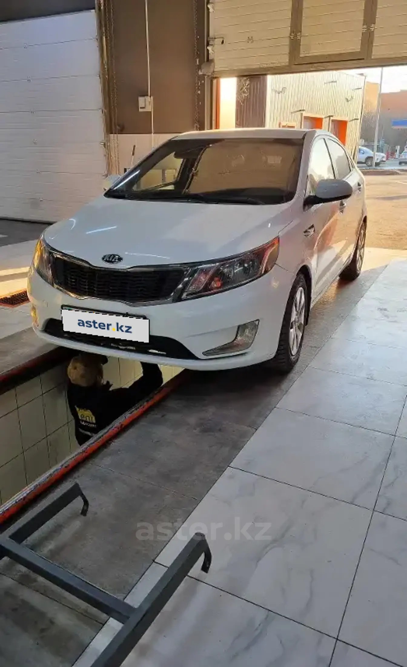 Kia Rio 2014 года за 3 700 000 тг. в Актобе фото 3