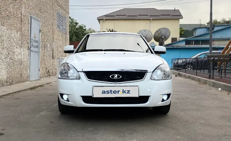 LADA (ВАЗ) Priora 2011 года за 1 800 000 тг. в Алматы фото 4