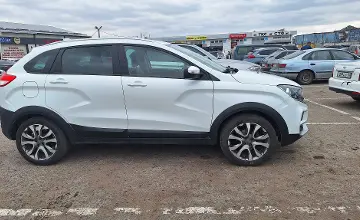 LADA (ВАЗ) XRAY Cross 2020 года за 5 500 000 тг. в Караганда фото 2