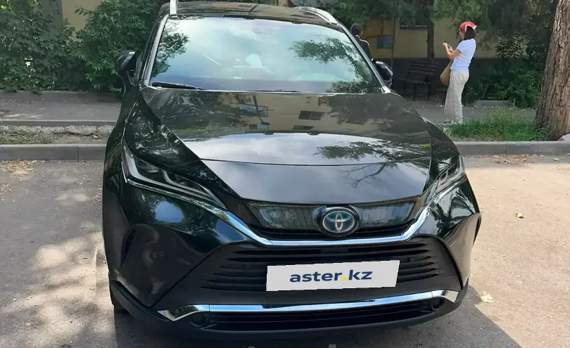 Toyota Venza 2022 года за 15 000 000 тг. в Алматы