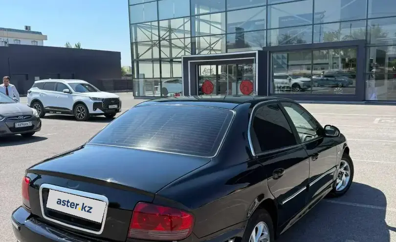 Hyundai Sonata 2003 года за 2 200 000 тг. в Шымкент фото 4