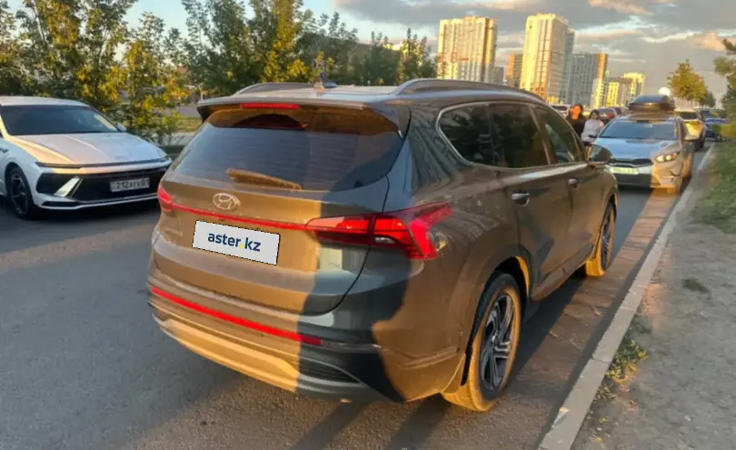 Hyundai Santa Fe 2022 года за 15 500 000 тг. в Астана фото 5
