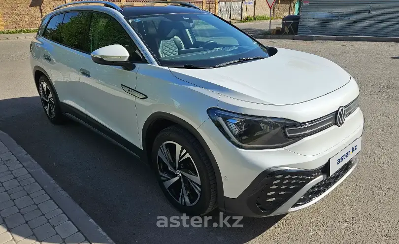 Volkswagen ID.6 2023 года за 12 000 000 тг. в Астана фото 2