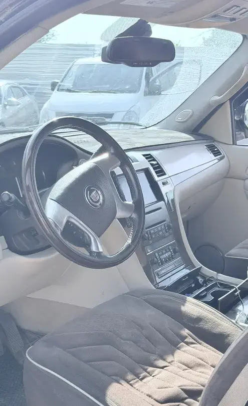 Cadillac Escalade 2006 года за 8 000 000 тг. в Алматы фото 3