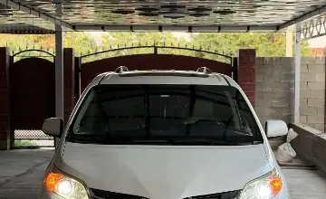 Toyota Sienna 2016 года за 13 500 000 тг. в Алматы фото 3