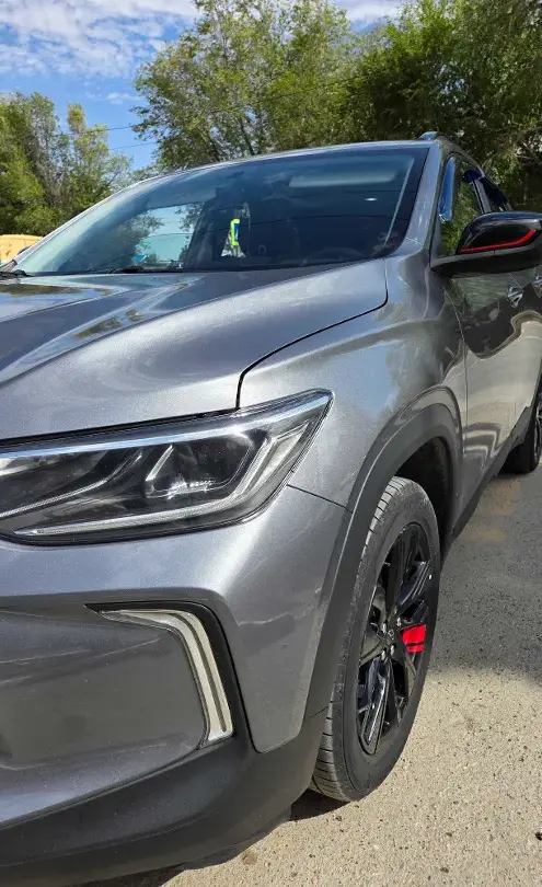Chevrolet Tracker 2021 года за 7 200 000 тг. в Костанай фото 2