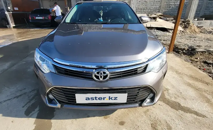 Toyota Camry 2015 года за 9 500 000 тг. в Шымкент