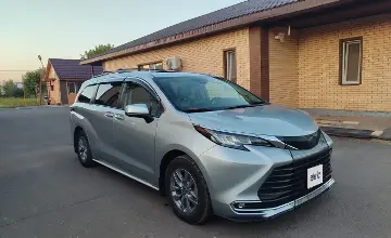 Toyota Sienna 2021 года за 20 000 000 тг. в Астана фото 2