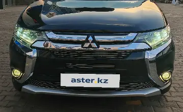 Mitsubishi Outlander 2015 года за 11 500 000 тг. в Алматы фото 1