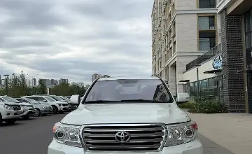Toyota Land Cruiser 2012 года за 18 200 000 тг. в Астана фото 2