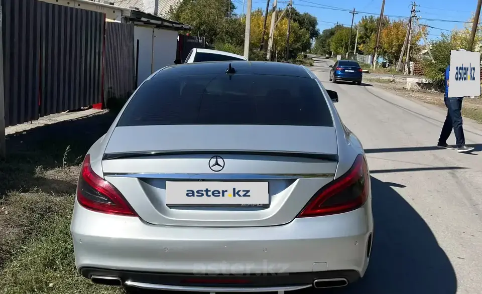 Mercedes-Benz CLS 2015 года за 16 000 000 тг. в Караганда фото 2