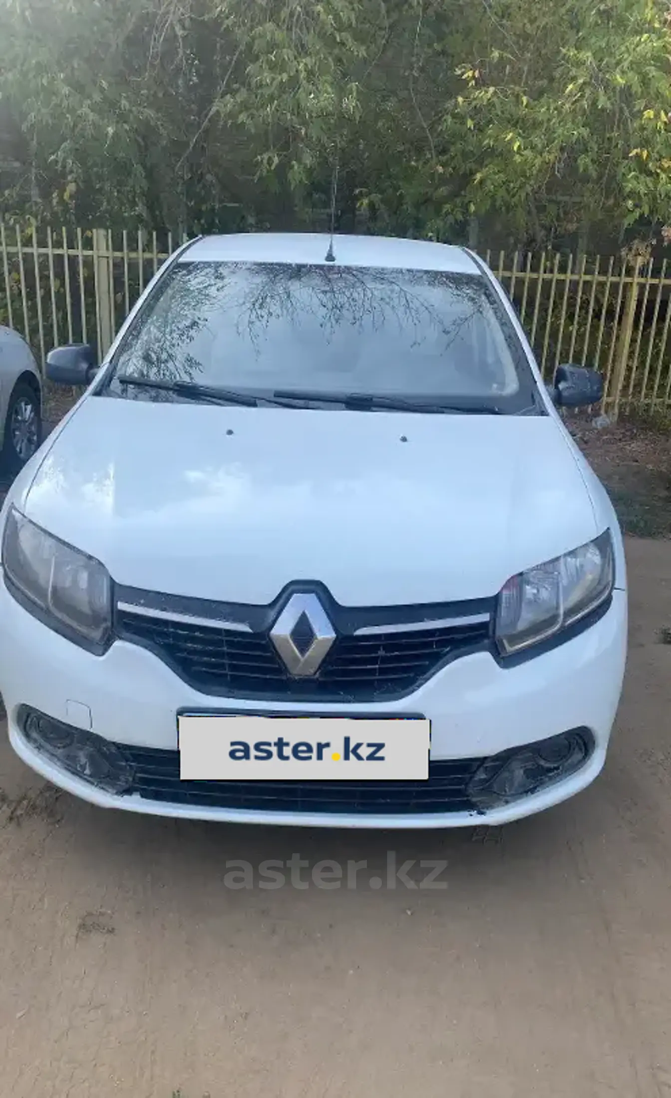 Renault Logan 2015 года за 3 500 000 тг. в Актобе фото 1