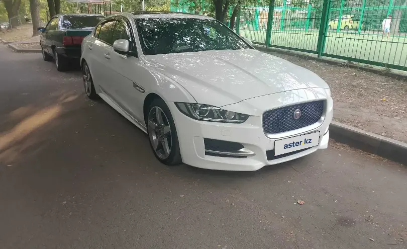 Jaguar XE 2018 года за 11 000 000 тг. в Алматы фото 3