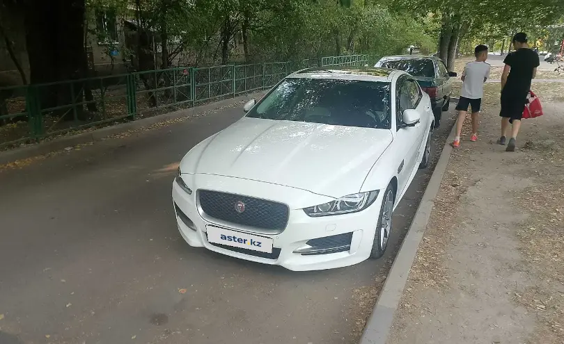 Jaguar XE 2018 года за 11 000 000 тг. в Алматы