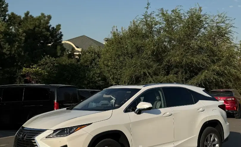 Lexus RX 2019 года за 21 000 000 тг. в Алматы фото 2