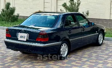 Mercedes-Benz C-Класс 1998 года за 3 500 000 тг. в Алматы