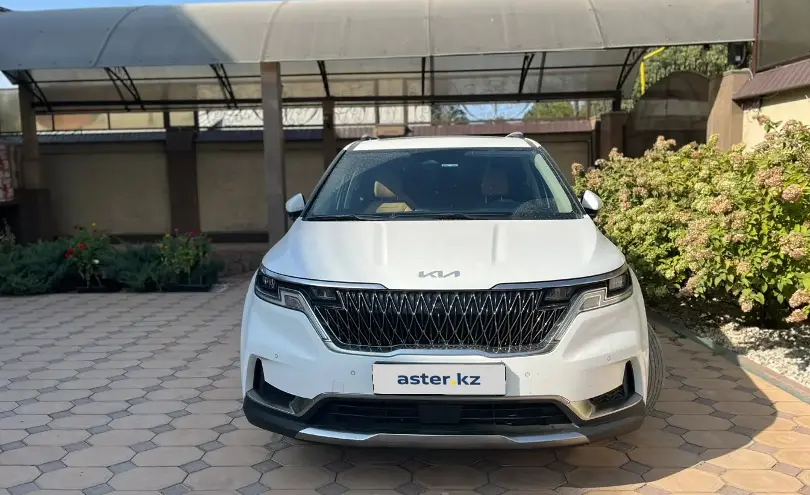 Kia Carnival 2022 года за 19 000 000 тг. в Алматы