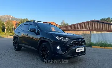 Toyota RAV4 2020 года за 14 500 000 тг. в Усть-Каменогорск фото 1
