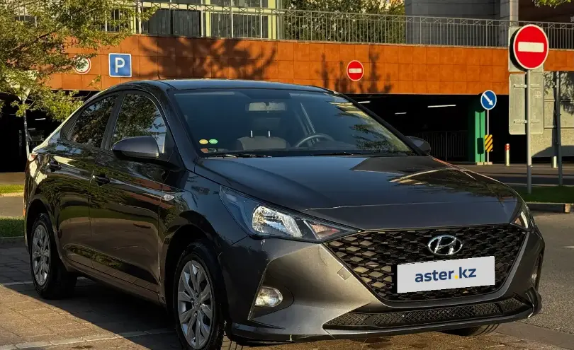 Hyundai Accent 2021 года за 7 850 000 тг. в Алматы