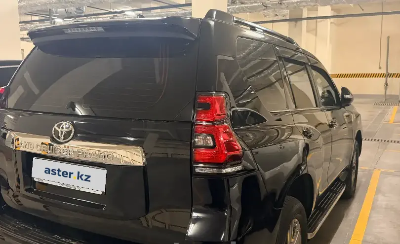 Toyota Land Cruiser Prado 2018 года за 29 000 000 тг. в Алматы фото 3