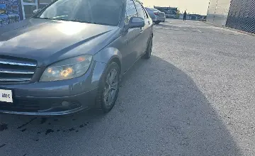 Mercedes-Benz C-Класс 2007 года за 4 700 000 тг. в Караганда фото 1