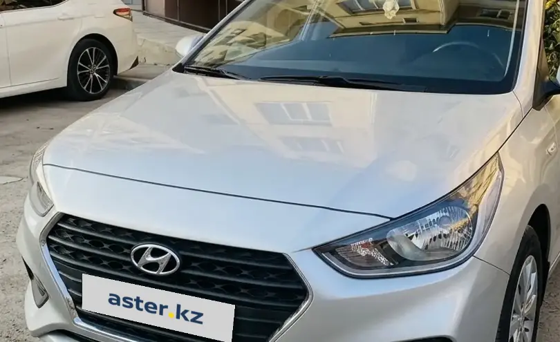 Hyundai Accent 2018 года за 5 800 000 тг. в Актау
