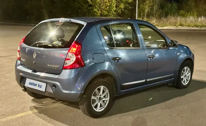 Renault Sandero 2013 года за 3 900 000 тг. в Усть-Каменогорск фото 4