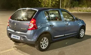 Renault Sandero 2013 года за 3 900 000 тг. в Усть-Каменогорск фото 4