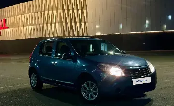 Renault Sandero 2013 года за 3 900 000 тг. в Усть-Каменогорск фото 3